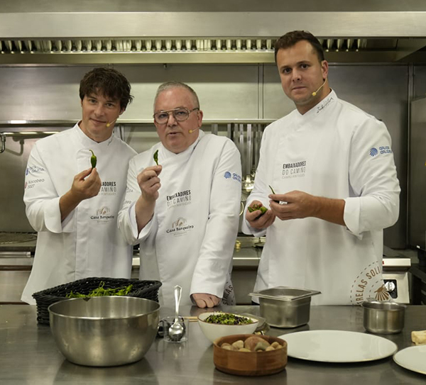 JORDI-CRUZ-EMBAJADOR-DE-LA-GASTRONOMÍA-GALLEGA-Y-LOS-CAMINOS-DE-SANTIAGO